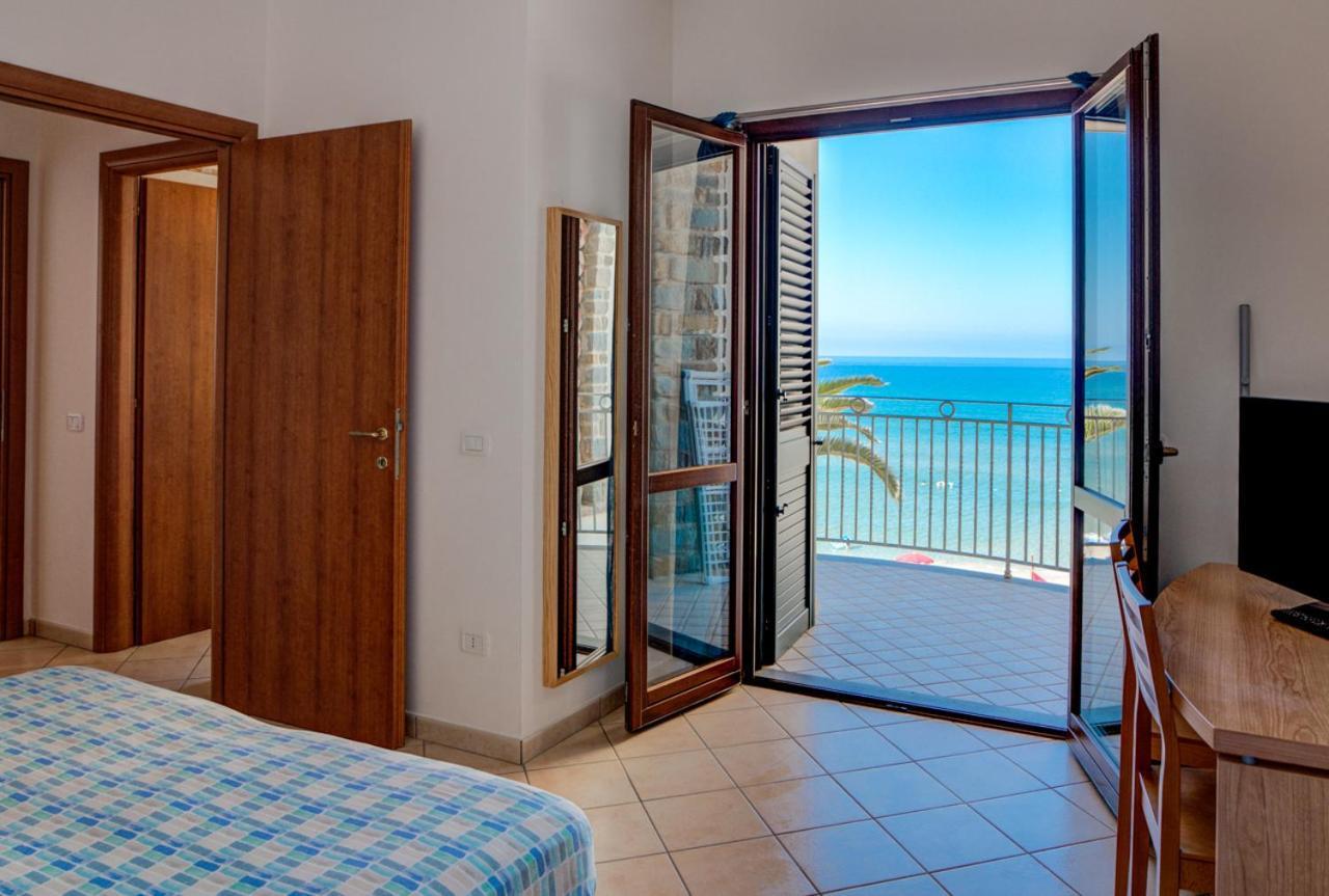 Acciaroli Vacanze Residence Εξωτερικό φωτογραφία