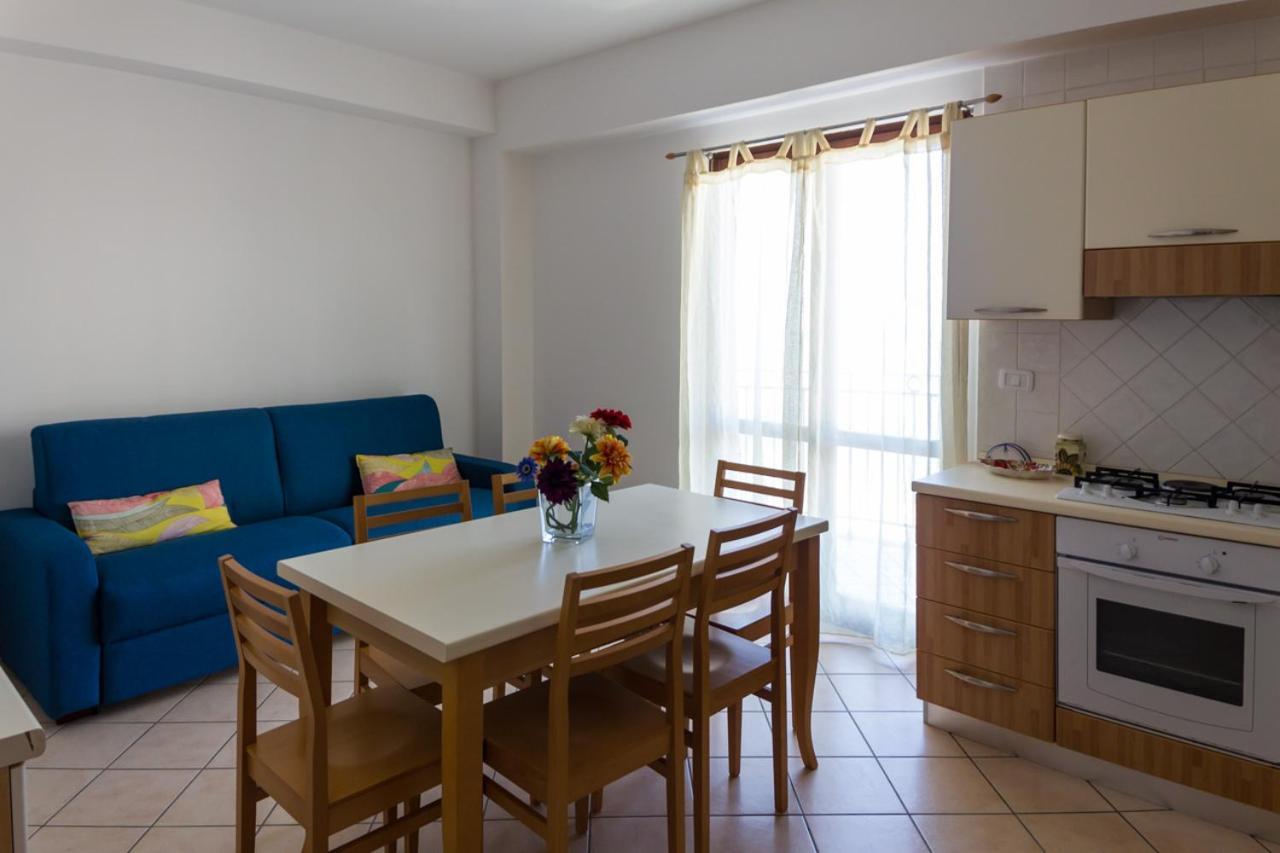 Acciaroli Vacanze Residence Εξωτερικό φωτογραφία