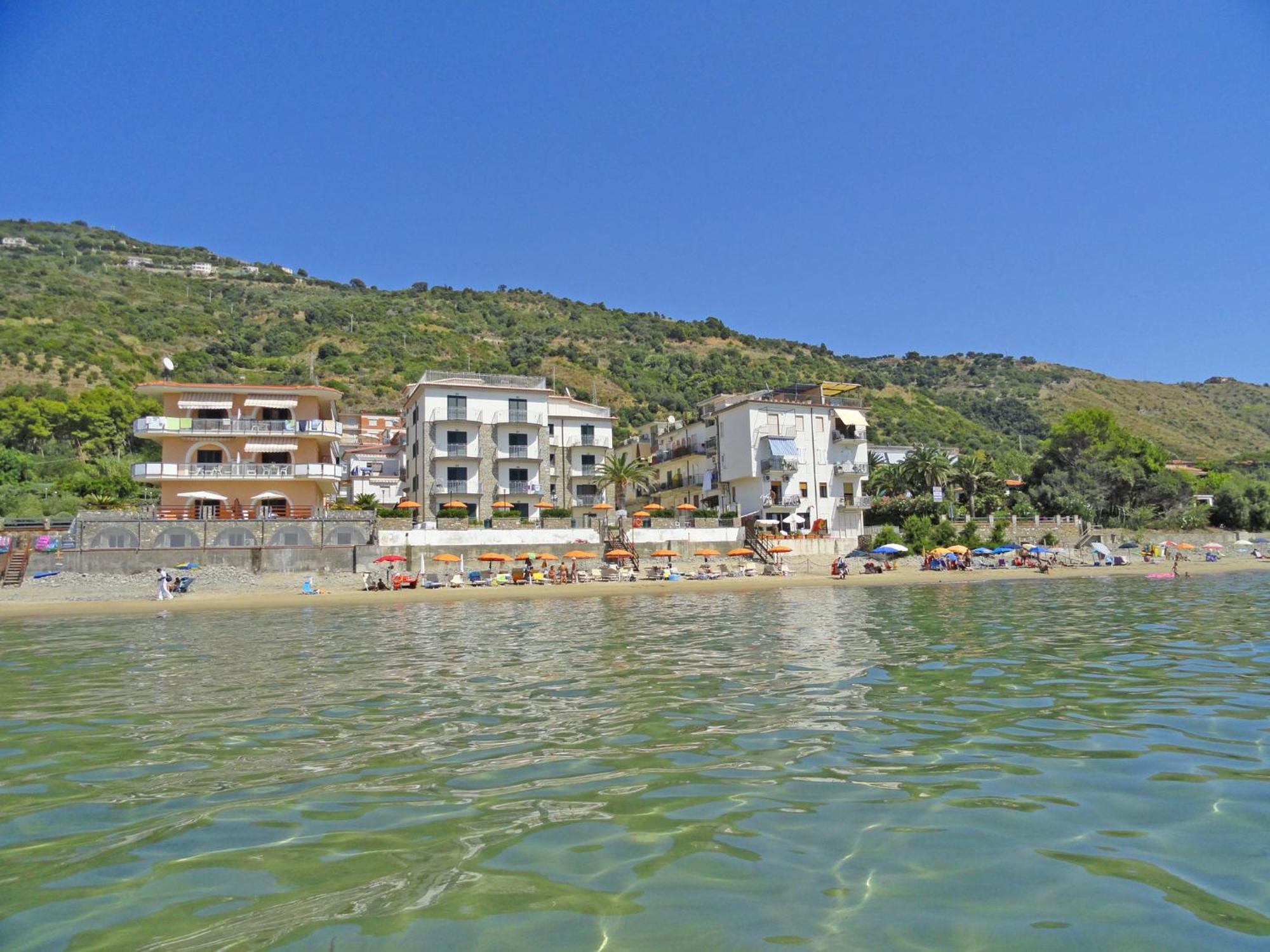 Acciaroli Vacanze Residence Εξωτερικό φωτογραφία
