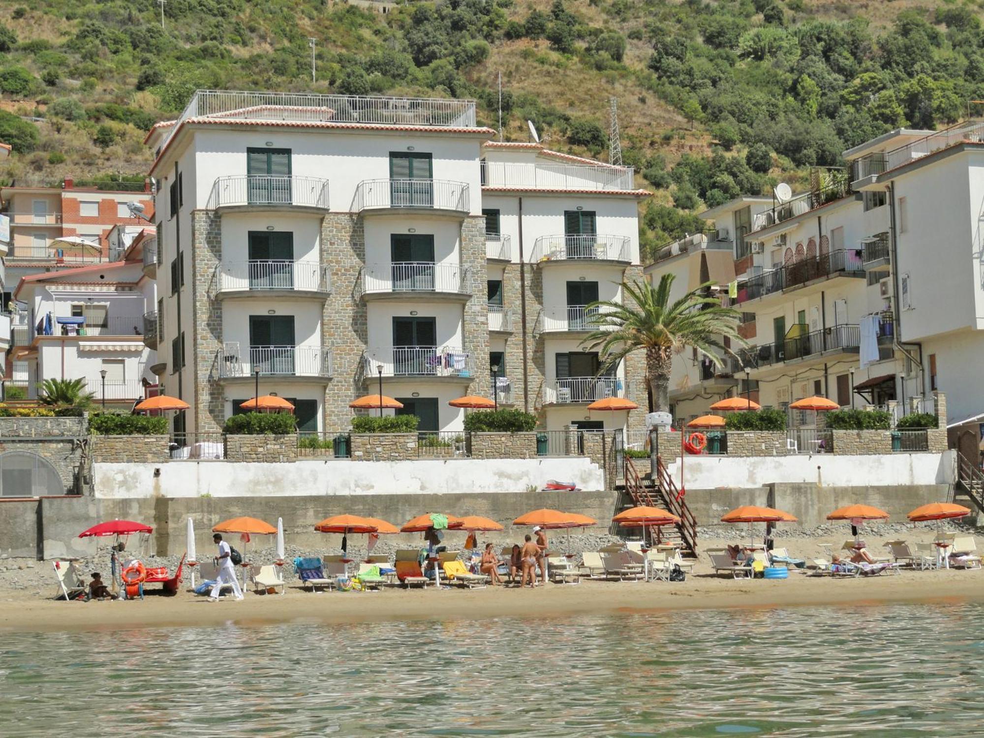Acciaroli Vacanze Residence Εξωτερικό φωτογραφία